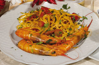 Spaghetti con scampi e zucchine - Cin Cin Bar Restaurant & Cafe' - MILAN
